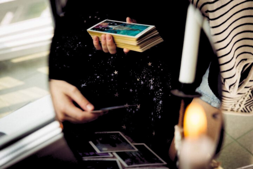 how to ask questions to tarot, what to ask to tarot cards, questions to ask to tarot